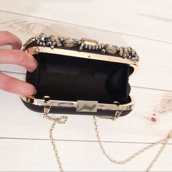 Beaded Clutch with Removable Strap - Picture 5 of 6